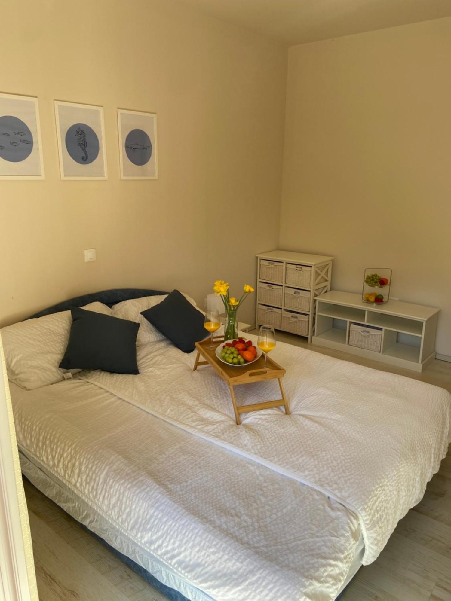 Savar Apartments Eva المظهر الخارجي الصورة